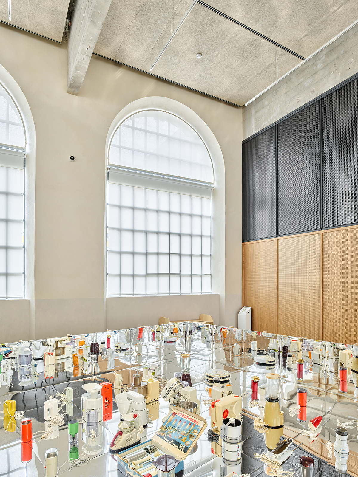 Panoramica della mostra inaugurale Design en main. Dal design all’oggetto (11 giugno 2026 – 7 marzo 2027), Galleria Nazionale del Design, Saint-Étienne